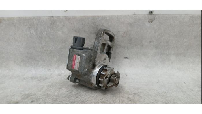 Begagnade Kamaxelsensor Daihatsu Gran Move 1.6 16V Pris € 149,00 Marginaltabell erbjuds av Boekholt autodemontage B.V