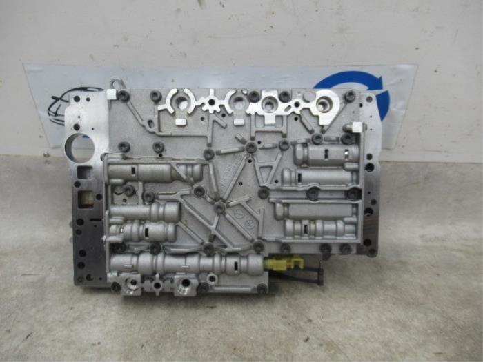 Gebrauchte Ventilblock hydraulisch Mercedes C (W203) 1.8 C-200K 16V Preis € 75,00 Margenregelung angeboten von Boekholt autodemontage B.V
