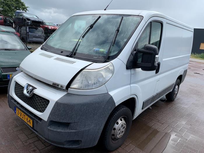 Used Master cylinder Peugeot Boxer (U9) 3.0 HDi 160 Euro 4 Price € 75,00 Margin scheme offered by Boekholt autodemontage B.V