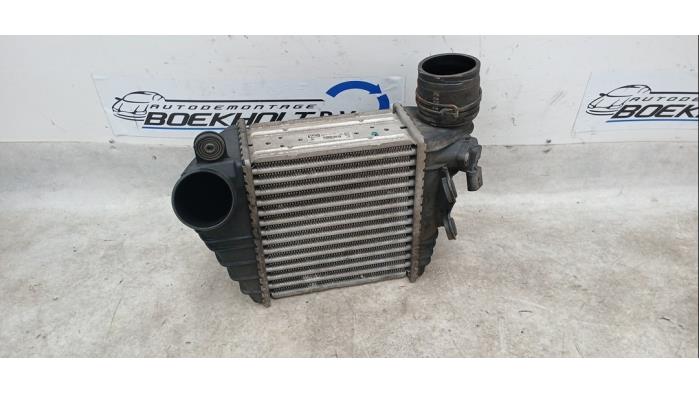Usagé Intercooler Volkswagen Golf IV (1J1) 1.9 SDI Prix € 49,00 Règlement à la marge proposé par Boekholt autodemontage B.V