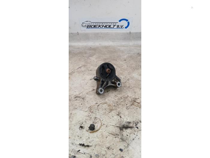 Used Engine mount Opel Zafira (M75) 2.2 16V Direct Ecotec Price € 24,00 Margin scheme offered by Boekholt autodemontage B.V