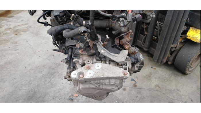 Usagé Boîte de vitesse Opel Zafira (M75) 2.2 16V Direct Ecotec Prix € 361,79 Prix TTC proposé par Boekholt autodemontage B.V