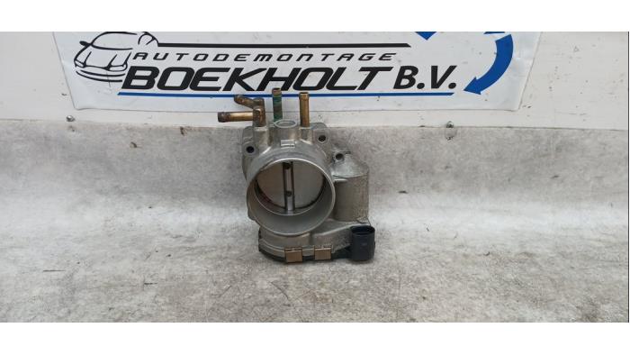 Gebrauchte Drosselklappengehäuse Audi A4 Avant Quattro (B5) 2.8 V6 30V Preis € 35,00 Margenregelung angeboten von Boekholt autodemontage B.V