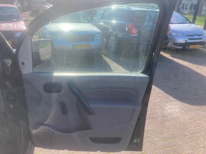 Używane Glosnik Renault Kangoo Express (FW) 1.5 dCi 70 Cena € 21,00 Procedura marży oferowane przez Boekholt autodemontage B.V