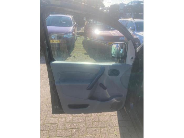 Używane Glosnik Renault Kangoo Express (FW) 1.5 dCi 70 Cena € 21,00 Procedura marży oferowane przez Boekholt autodemontage B.V