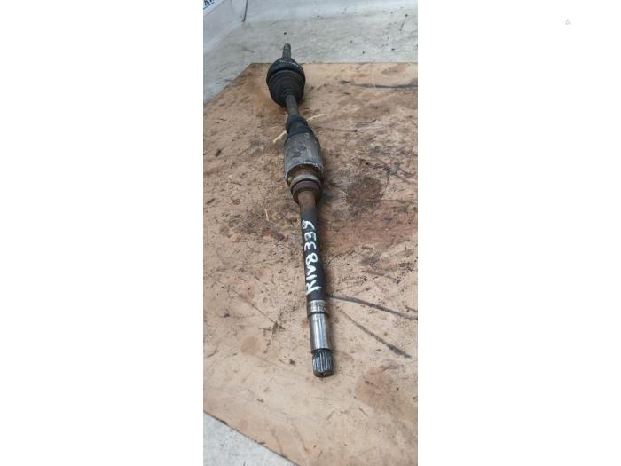 Gebrauchte Antriebswelle rechts vorne Peugeot 205 II (20A/C) 1.4 Preis € 33,00 Margenregelung angeboten von Boekholt autodemontage B.V