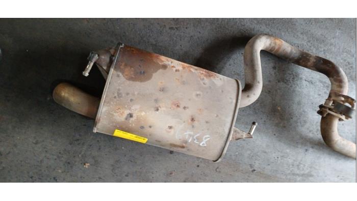 Gebrauchte Auspuff Enddämpfer Toyota Avensis Wagon (T25/B1E) 2.2 D-4D 16V D-CAT Preis € 45,00 Margenregelung angeboten von Boekholt autodemontage B.V