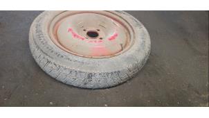 Usagé Roue de secours Peugeot 308 SW (4E/H) 1.6 VTI 16V Prix € 50,00 Règlement à la marge proposé par Boekholt autodemontage B.V