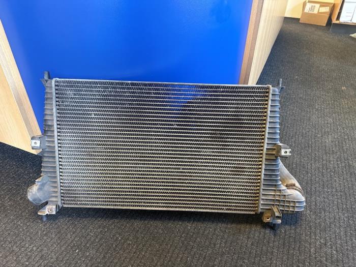 Usados Intercooler Saab 9-5 Estate (YS3E) 2.3t 16V Precio € 55,00 Norma de margen ofrecido por Boekholt autodemontage B.V