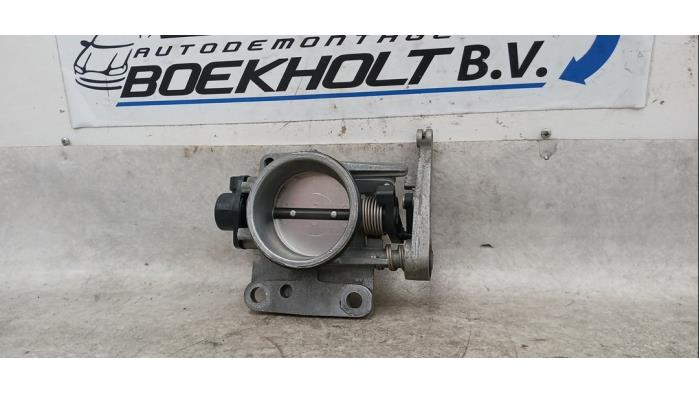 Usagé Boîtier accélérateur Dacia Logan MCV I (KS) 1.6 16V Prix € 34,00 Règlement à la marge proposé par Boekholt autodemontage B.V