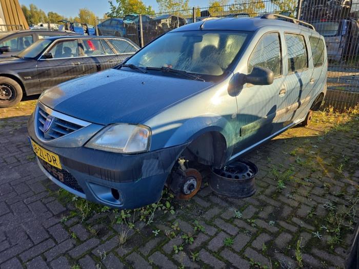 Usados Subchasis Dacia Logan MCV I (KS) 1.6 16V Precio € 75,00 Norma de margen ofrecido por Boekholt autodemontage B.V