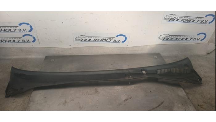 Używane Parawan Fiat Grande Punto (199) 1.2 Cena € 24,00 Procedura marży oferowane przez Boekholt autodemontage B.V