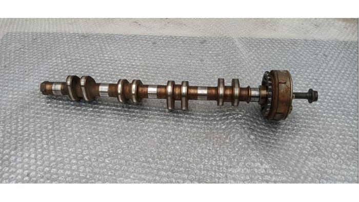 Usagé Arbre à cames Audi A6 (C6) 4.2 V8 40V Quattro Prix € 99,00 Règlement à la marge proposé par Boekholt autodemontage B.V
