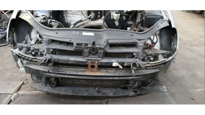 Usagé Radiateur Volkswagen Golf V (1K1) 1.6 FSI 16V Prix € 39,00 Règlement à la marge proposé par Boekholt autodemontage B.V
