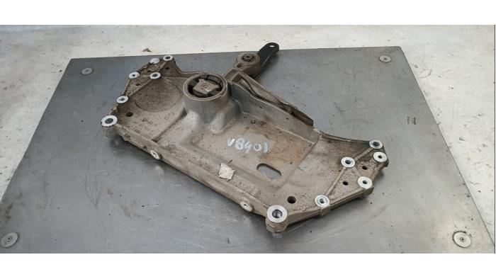 Used Subframe Volkswagen Golf V (1K1) 1.6 FSI 16V Price € 39,00 Margin scheme offered by Boekholt autodemontage B.V