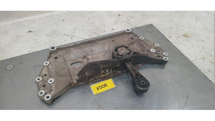 Used Subframe Volkswagen Touran (1T1/T2) 2.0 FSI 16V Price € 60,00 Margin scheme offered by Boekholt autodemontage B.V