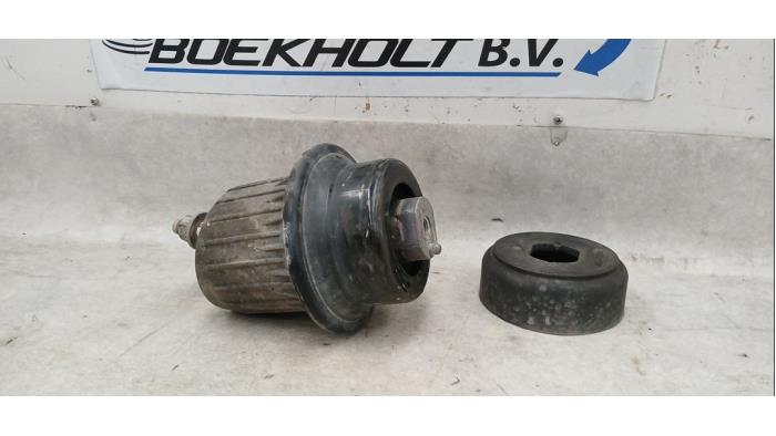 Used Engine mount Lexus IS (E2) 250 2.5 V6 24V Price € 45,00 Margin scheme offered by Boekholt autodemontage B.V