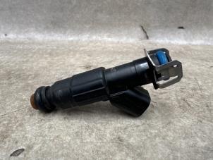 Usagé Injecteur (injection essence) Ford S-Max (GBW) 2.0 16V Prix € 20,00 Règlement à la marge proposé par Boekholt autodemontage B.V
