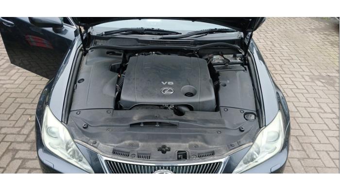 Używane Parawan Lexus IS (E2) 250 2.5 V6 24V Cena € 36,00 Procedura marży oferowane przez Boekholt autodemontage B.V