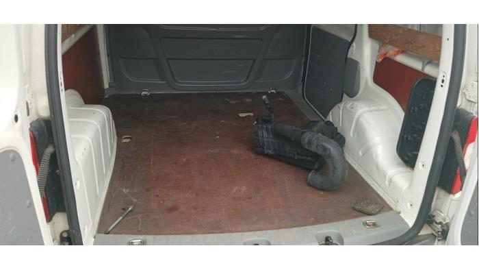 Begagnade Luftfilterhus Volkswagen Caddy III (2KA,2KH,2CA,2CH) 1.9 TDI Pris € 48,00 Marginaltabell erbjuds av Boekholt autodemontage B.V