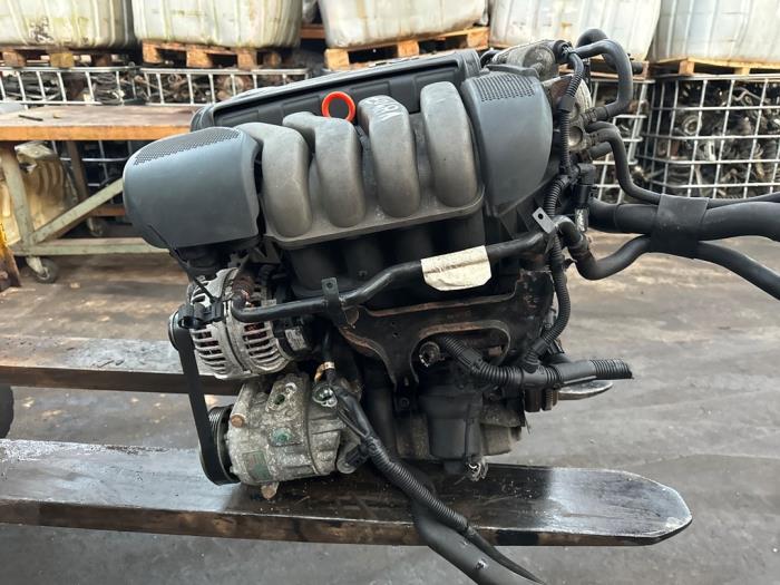 Engine Volkswagen Touran 2.0 FSI 16V - AXW