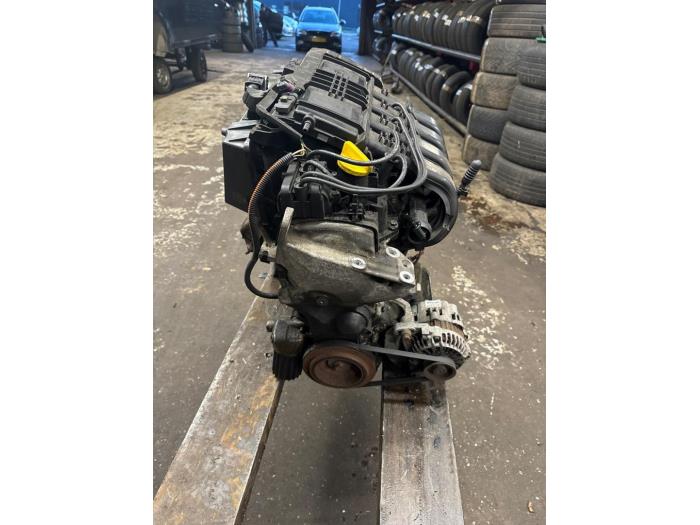 Used Engine Renault Clio II (BB/CB) 1.2 16V Price € 272,25 Inclusive VAT offered by Boekholt autodemontage B.V
