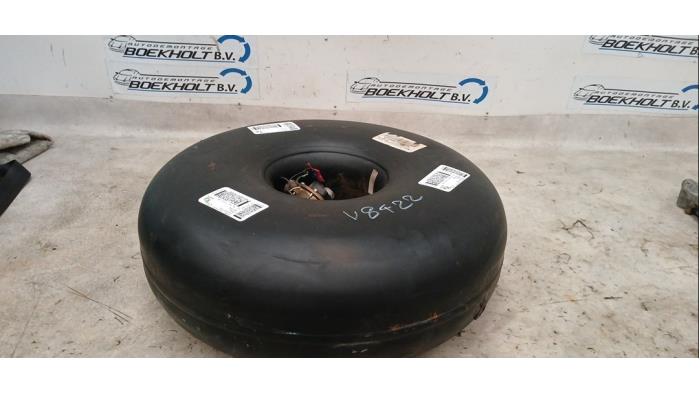 Gebrauchte LPI Tank Opel Astra G Caravan (F35) 1.8 16V Preis € 150,00 Margenregelung angeboten von Boekholt autodemontage B.V