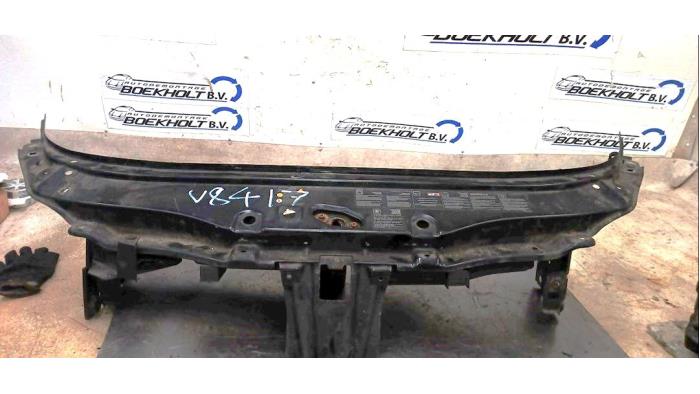 Begagnade Front Renault Espace (JK) 3.5 V6 24V Phase I Pris € 75,00 Marginaltabell erbjuds av Boekholt autodemontage B.V