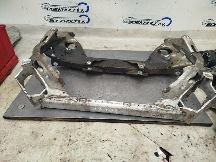 Usagé Faux châssis BMW 1 serie (E87/87N) 116i 1.6 16V Prix € 90,00 Règlement à la marge proposé par Boekholt autodemontage B.V