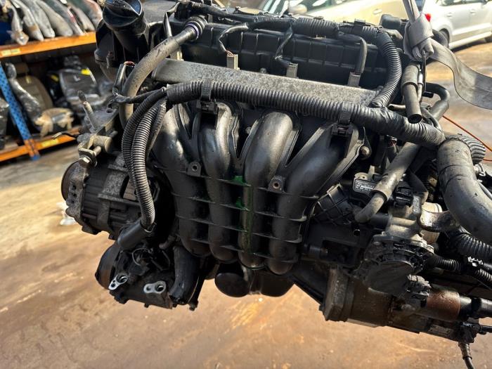 Używane Kolektor dolotowy Mitsubishi Colt (Z2/Z3) 1.3 16V Cena € 49,00 Procedura marży oferowane przez Boekholt autodemontage B.V