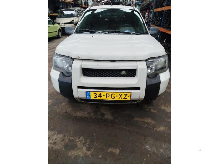 Usagé Radiateur Landrover Freelander Hard Top 1.8 16V Prix € 69,00 Règlement à la marge proposé par Boekholt autodemontage B.V