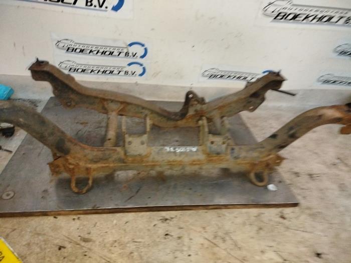 Used Subframe Landrover Freelander Hard Top 1.8 16V Price € 99,00 Margin scheme offered by Boekholt autodemontage B.V