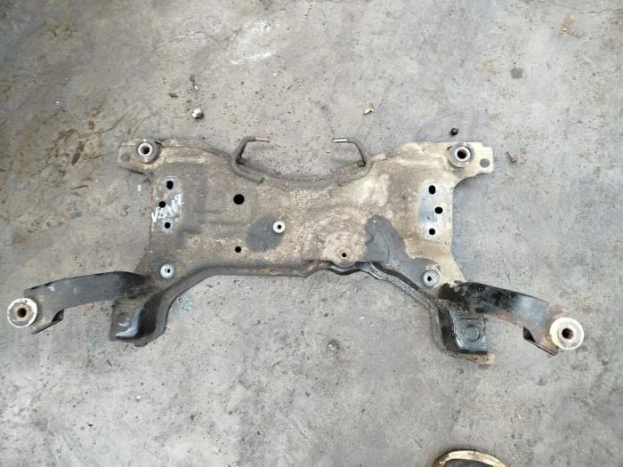 Used Subframe Mazda 3 Sport (BL14/BLA4/BLB4) 1.6i MZR 16V Price € 90,00 Margin scheme offered by Boekholt autodemontage B.V