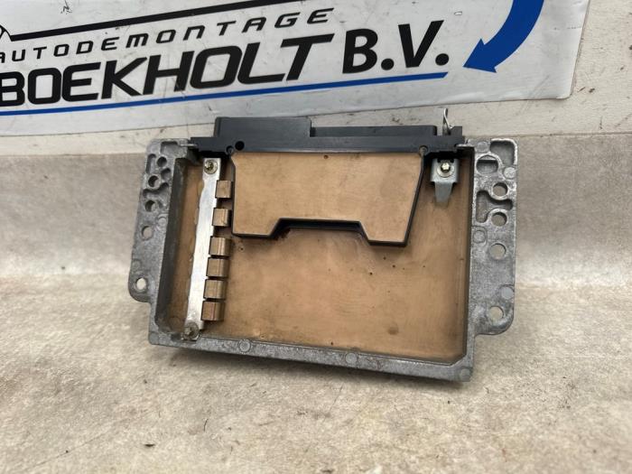 Engine Computer Box K7m Engine management computer Renault Megane 1.6i ,Easy - 7700105979 K7M ...