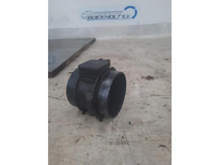 Gebrauchte Luftmassenmesser BMW 3 serie Touring (E46/3) 320i 24V Preis € 25,00 Margenregelung angeboten von Boekholt autodemontage B.V
