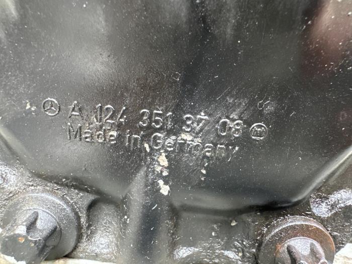 Bakre differential från en Mercedes C-Klasse 2003