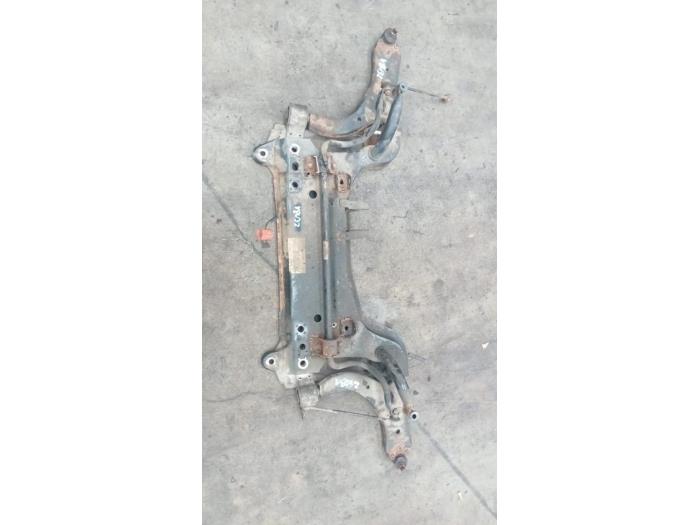 Used Subframe Ford Fiesta 5 (JD/JH) 1.3 Price € 75,00 Margin scheme offered by Boekholt autodemontage B.V