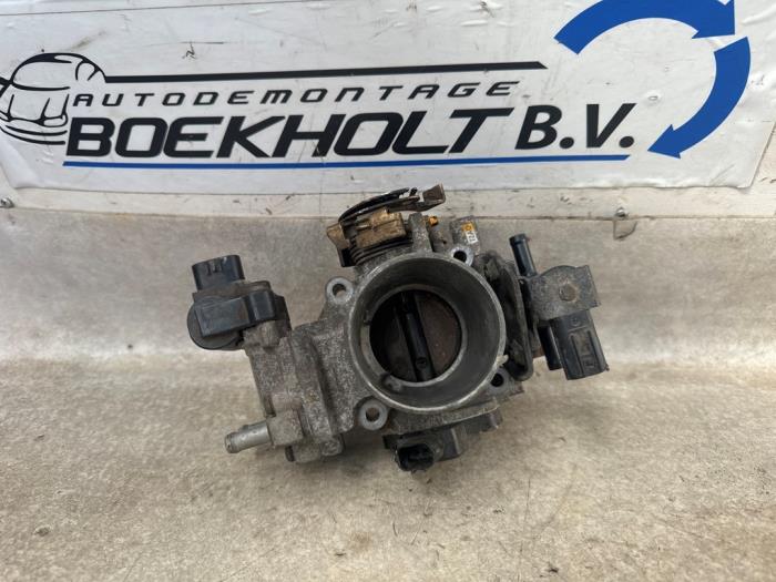 Used Throttle body Honda Civic (EP/EU) 1.4 16V Price € 45,00 Margin scheme offered by Boekholt autodemontage B.V