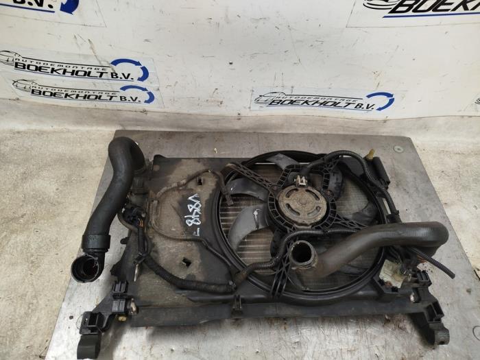 Gebrauchte Kühlerventilator Opel Corsa D 1.2 ecoFLEX Preis € 36,00 Margenregelung angeboten von Boekholt autodemontage B.V