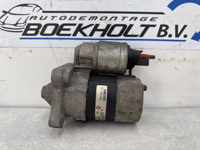 Used Starter Renault Scénic II (JM) 1.6 16V Price € 32,00 Margin scheme offered by Boekholt autodemontage B.V
