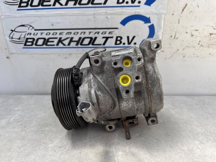 Usagé Compresseur de clim Toyota Previa (R3) 2.4i 16V VVT-i Prix € 99,00 Règlement à la marge proposé par Boekholt autodemontage B.V
