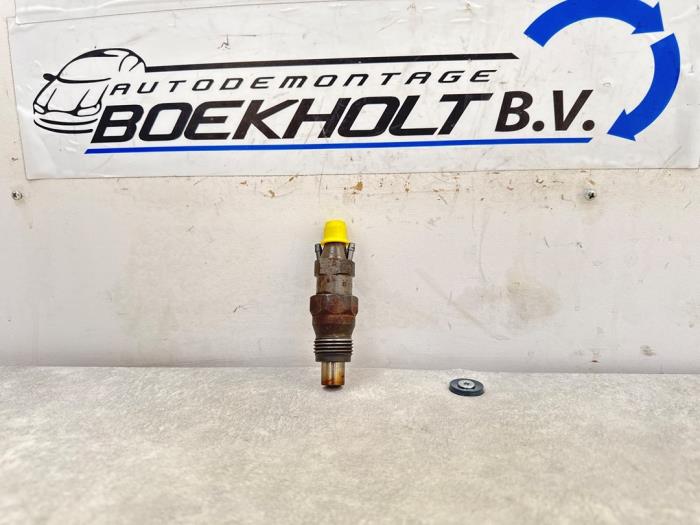 Usagé Injecteurs Fiat Ducato (230/231/232/234) 1.9 TD 10 Prix € 65,00 Règlement à la marge proposé par Boekholt autodemontage B.V