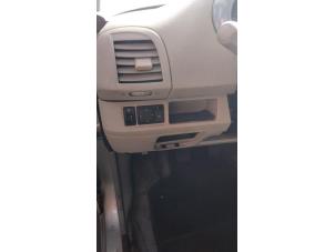 Gebrauchte Luftgitter Armaturenbrett Nissan Micra (K12) 1.2 16V Preis € 21,00 Margenregelung angeboten von Boekholt autodemontage B.V