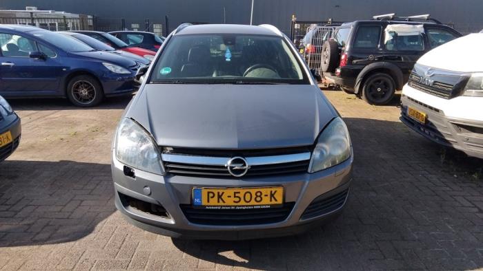 Używane Pompa ABS Opel Astra H SW (L35) 1.6 16V Twinport Cena € 45,00 Procedura marży oferowane przez Boekholt autodemontage B.V