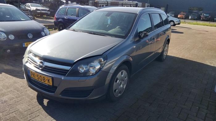 Używane Tempomat Opel Astra H SW (L35) 1.6 16V Twinport Cena na żądanie oferowane przez Boekholt autodemontage B.V