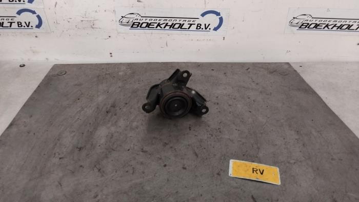 Used Engine mount Kia Rio III (UB) 1.1 CRDi VGT 12V Price € 27,00 Margin scheme offered by Boekholt autodemontage B.V