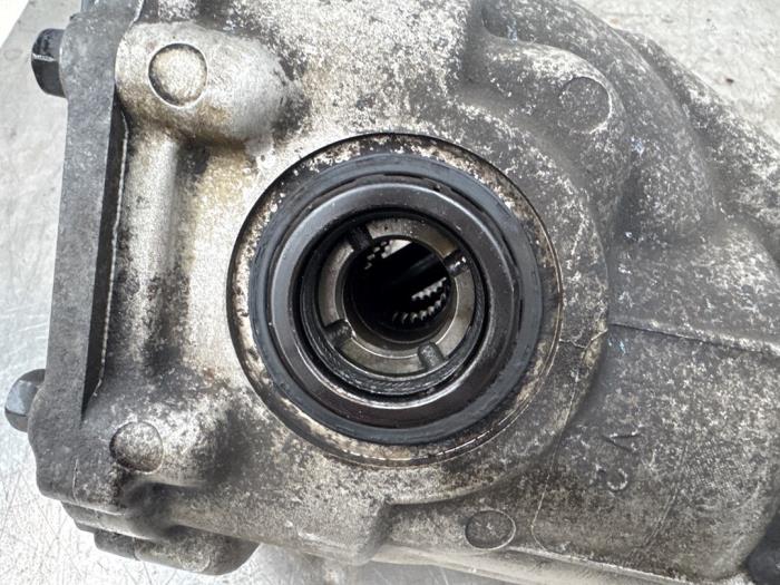 Differential hinten van een Kia Sportage (JE) 2.0 CRDi 16V VGT 4x2 2007