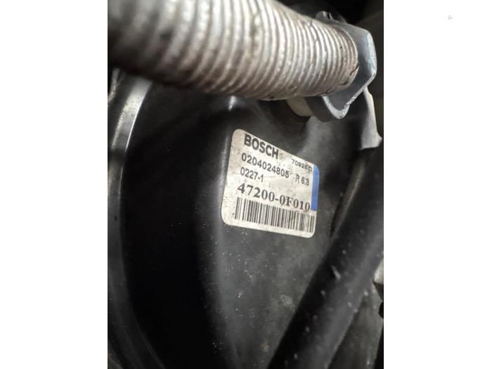 Usagé Assistant de freinage Toyota Corolla Verso (R10/11) 2.2 D-4D 16V Prix € 69,00 Règlement à la marge proposé par Boekholt autodemontage B.V