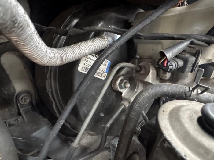 Assistant de freinage d'un Toyota Corolla Verso (R10/11) 2.2 D-4D 16V 2008