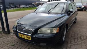 Używane Uszczelka drzwi lewych przednich wersja 4-drzwiowa Volvo V70 (SW) 2.4 D5 20V Cena € 21,00 Procedura marży oferowane przez Boekholt autodemontage B.V